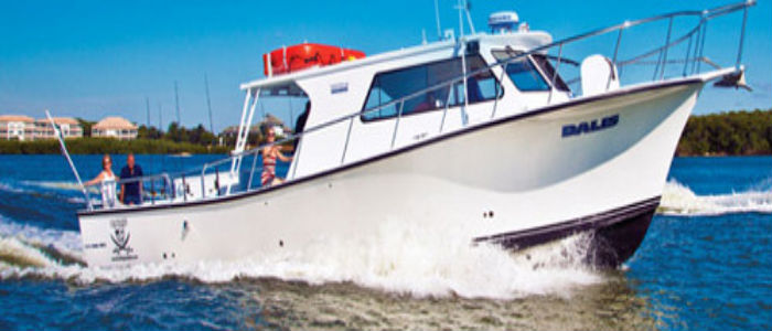 A Good Boat Rental in Naples, FL Creates the Perfect Afternoon Outing